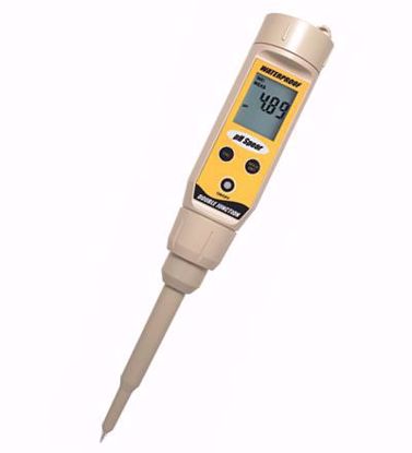 Waterproof pHSpear Tester with MTC; double-junction spear-tip electrode; ±0.01 pH accuracy